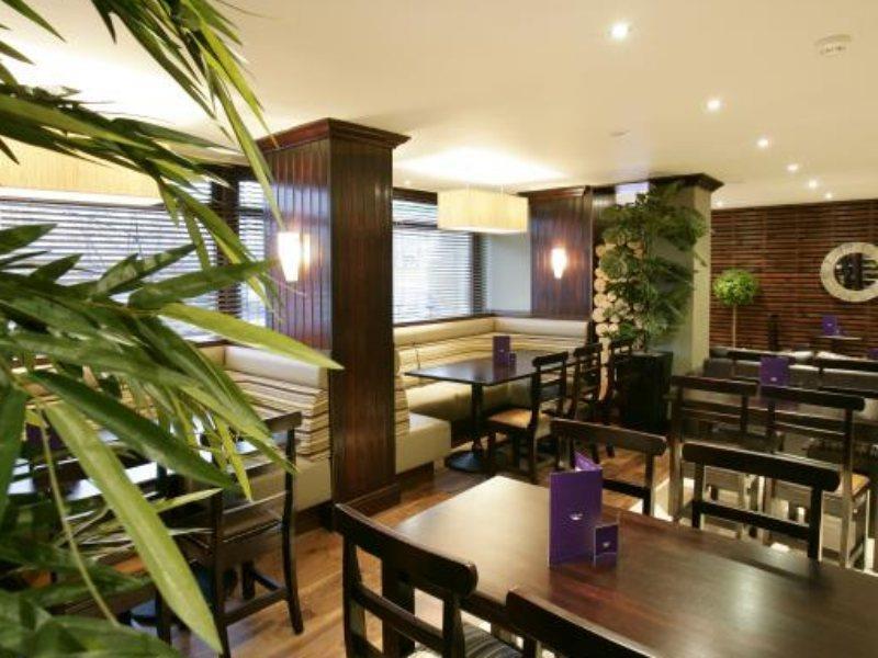 格拉斯哥西区莱昂纳多酒店 外观 照片